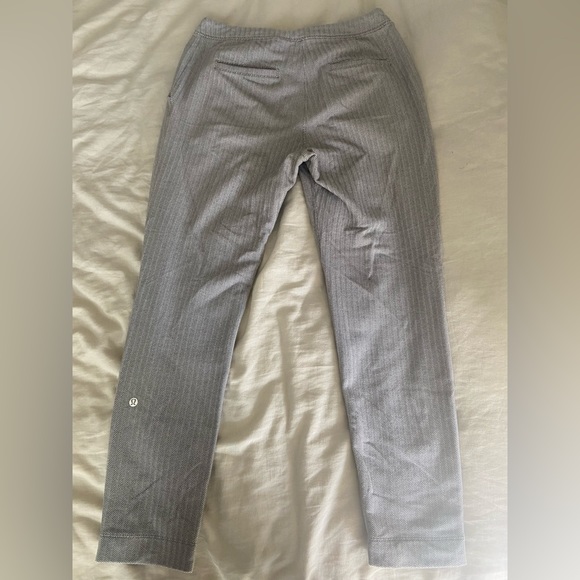 Lululemon joggers - Picture 2 of 3